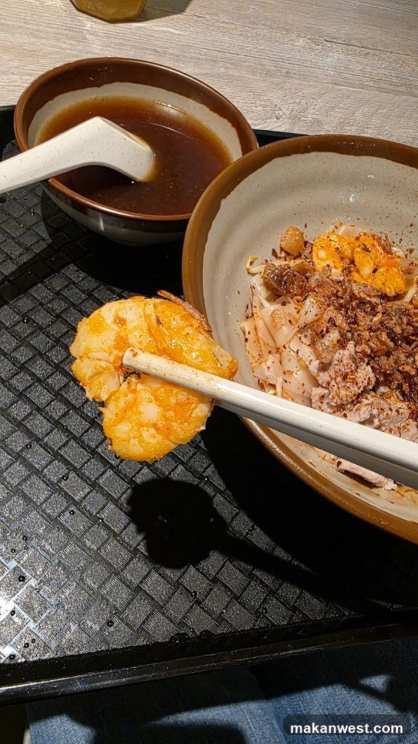 Shrimp and Noodles