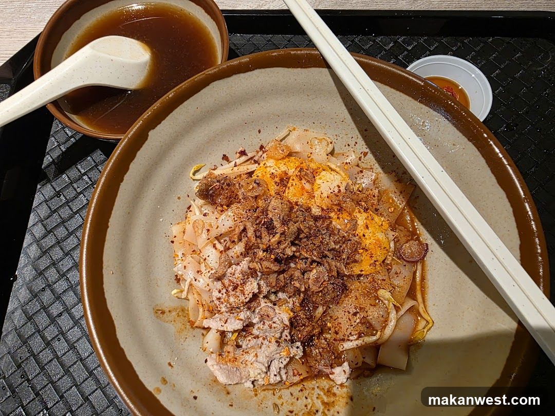 Noodles with Meat and Broth