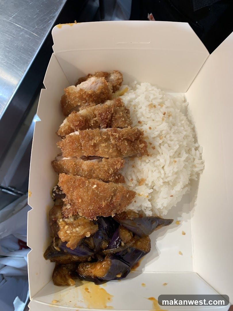 Beach Road Scissors Cut Curry Rice - Clementi Mall