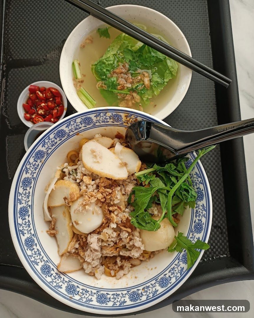 Noodles with Fish Balls and Minced Pork
