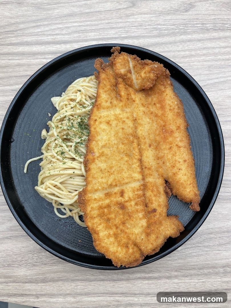 Breaded Chicken with Pasta