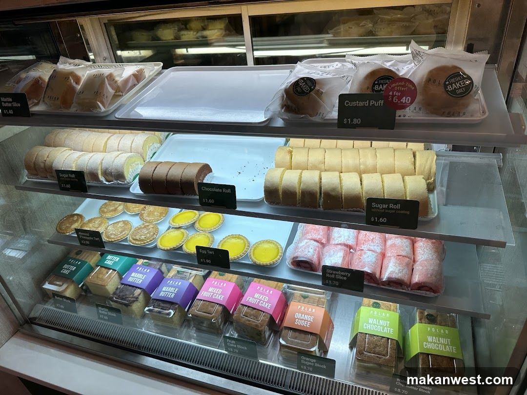 Polar Puffs & Cakes | West Mall