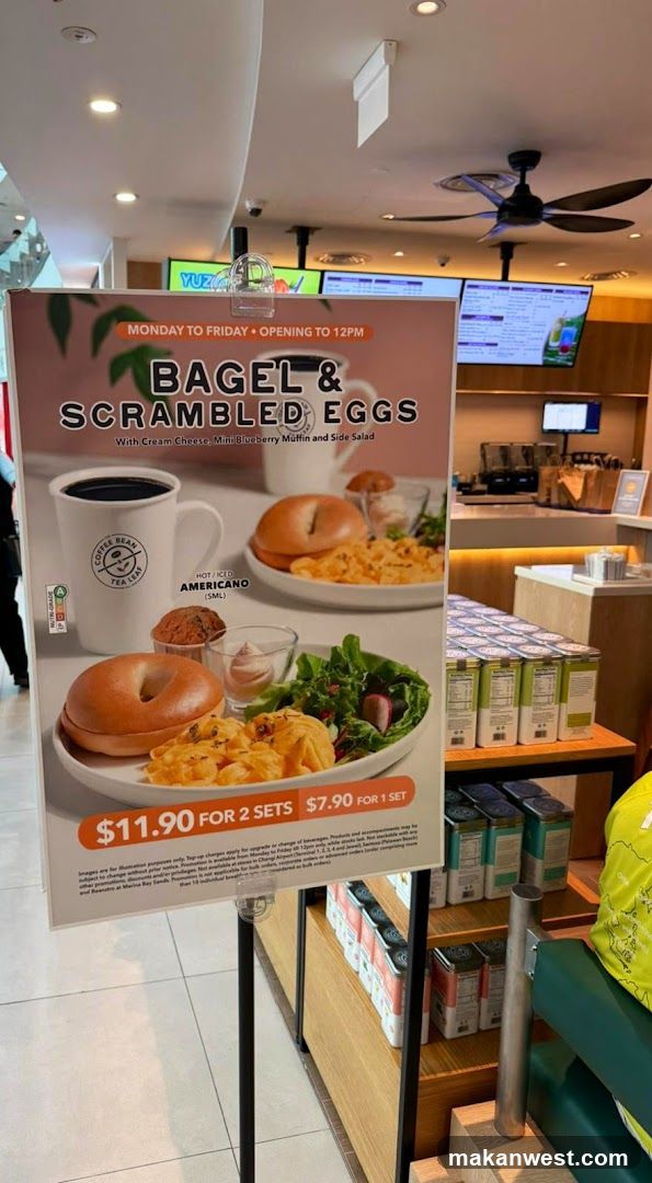 Bagel & Scrambled Eggs