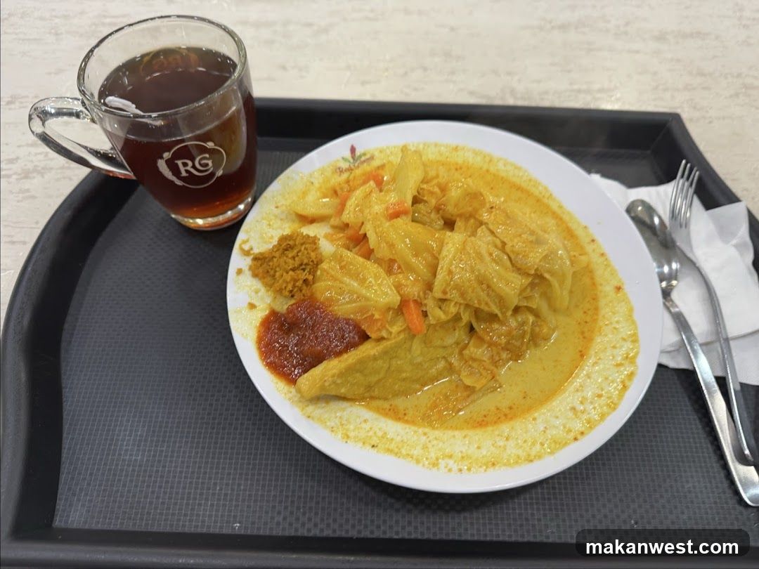 Curry dish with tea