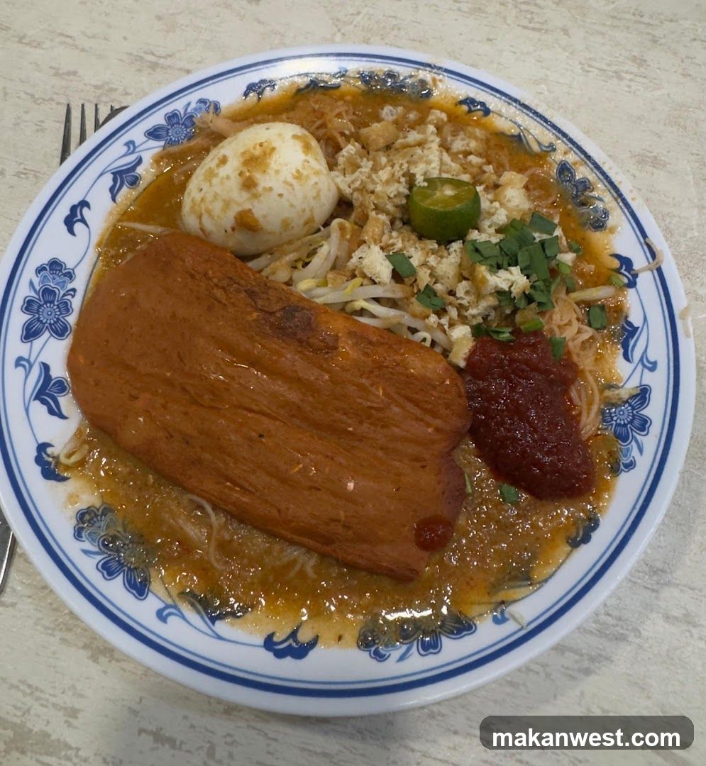 Noodle Dish with Egg and Chili Paste