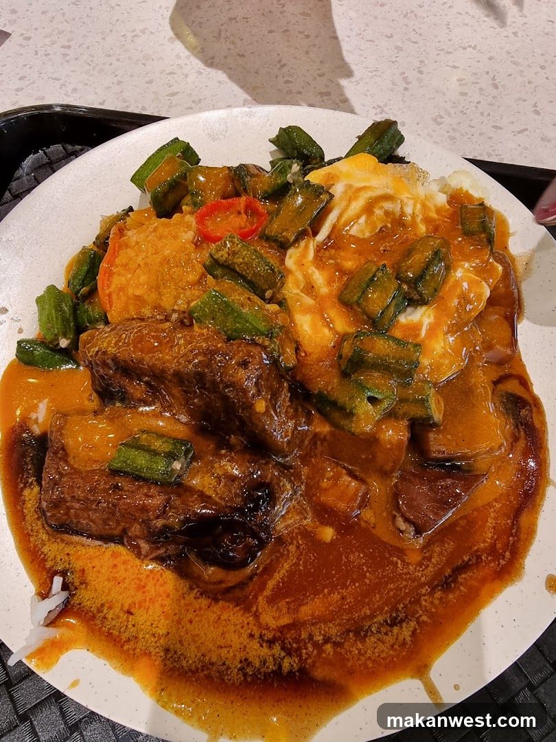 Curry Dish with Meat and Vegetables