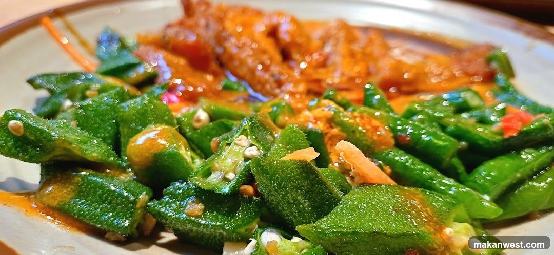 Okra and Fish Dish