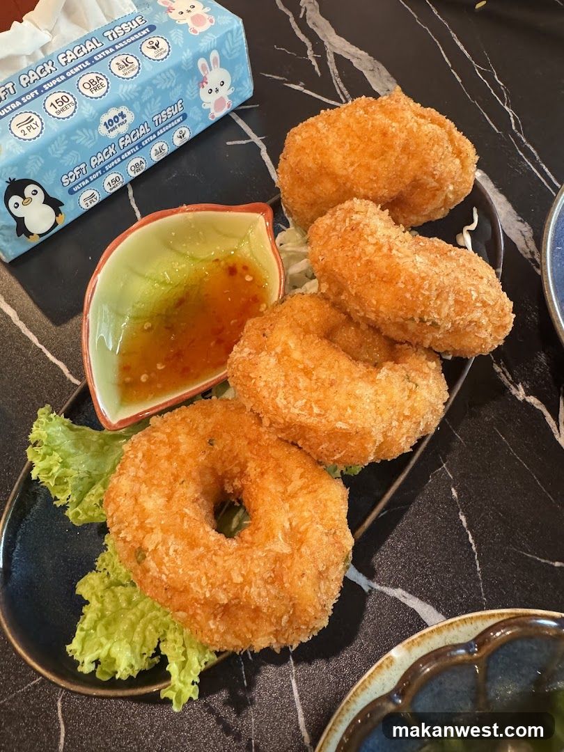 Fried Shrimp Cakes with Dipping Sauce