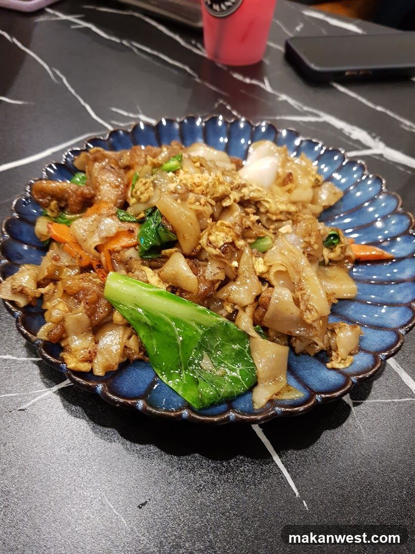 Noodles with Vegetables and Meat