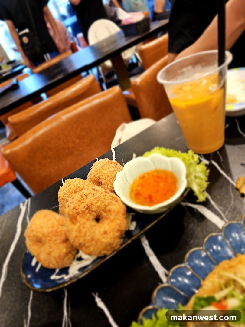 Fried Shrimp Cakes with Sweet Chili Sauce and Drink