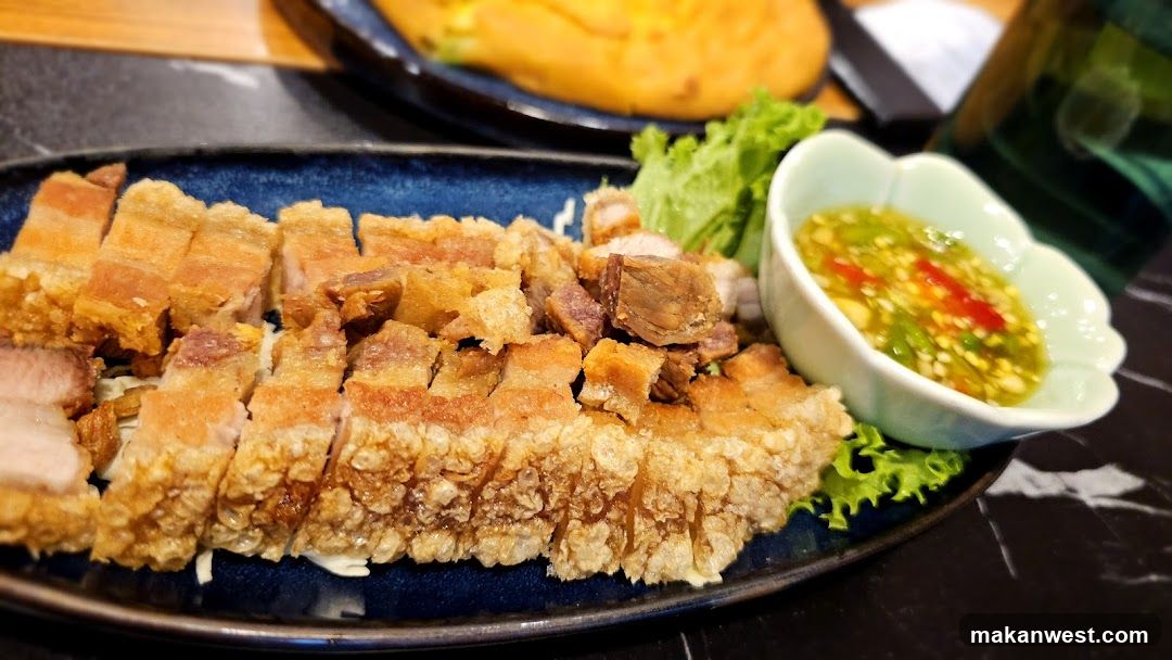 Crispy Pork Belly with Dipping Sauce