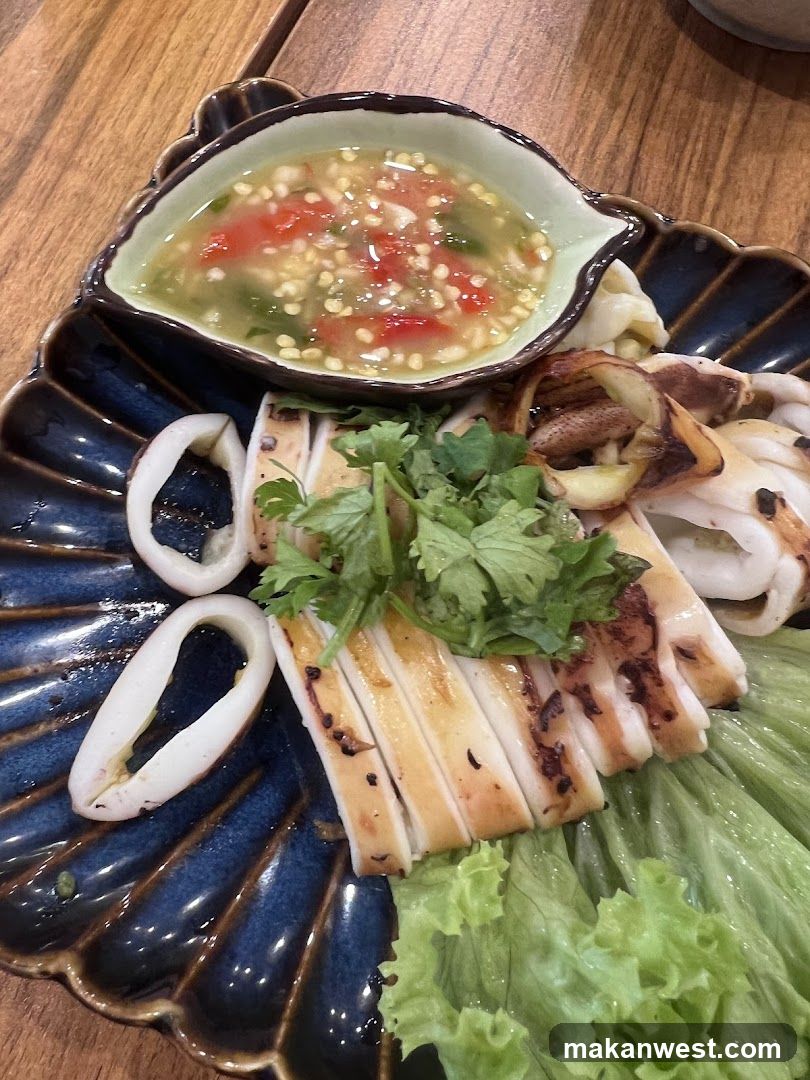 Grilled Squid with Dipping Sauce