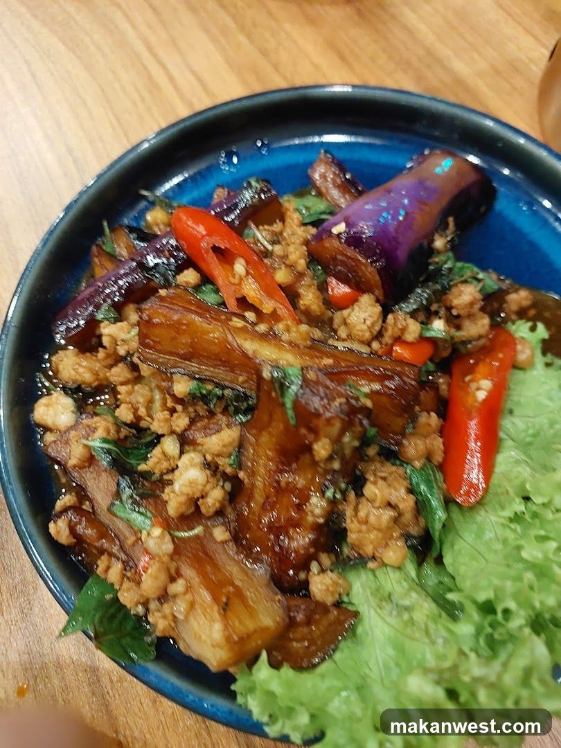 Stir-fried Eggplant with Minced Meat