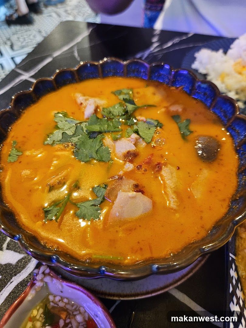 Tom Yum Soup