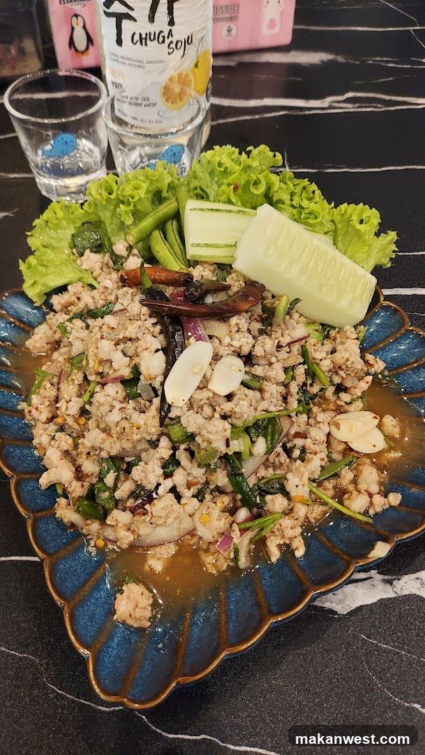 Minced Meat Salad with Soju