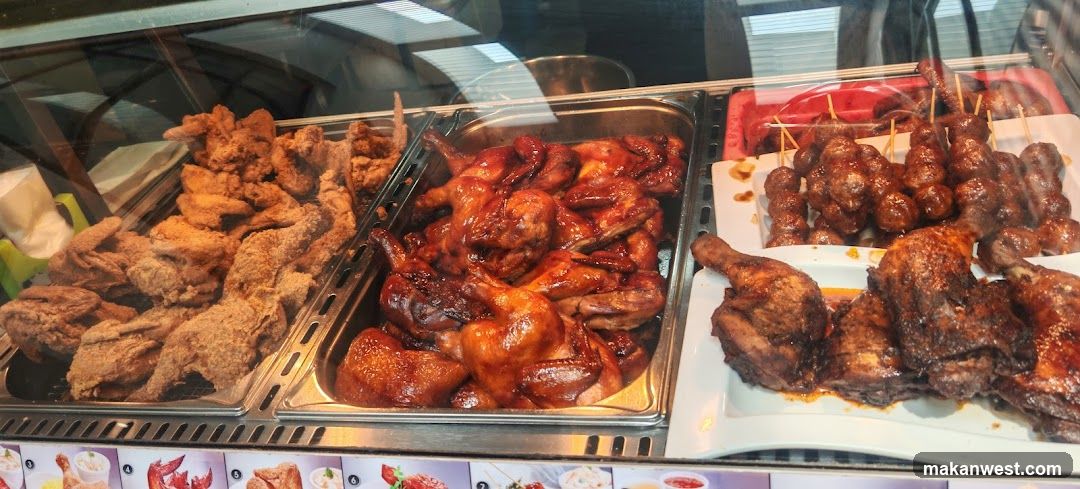 Fried and Roasted Chicken Display