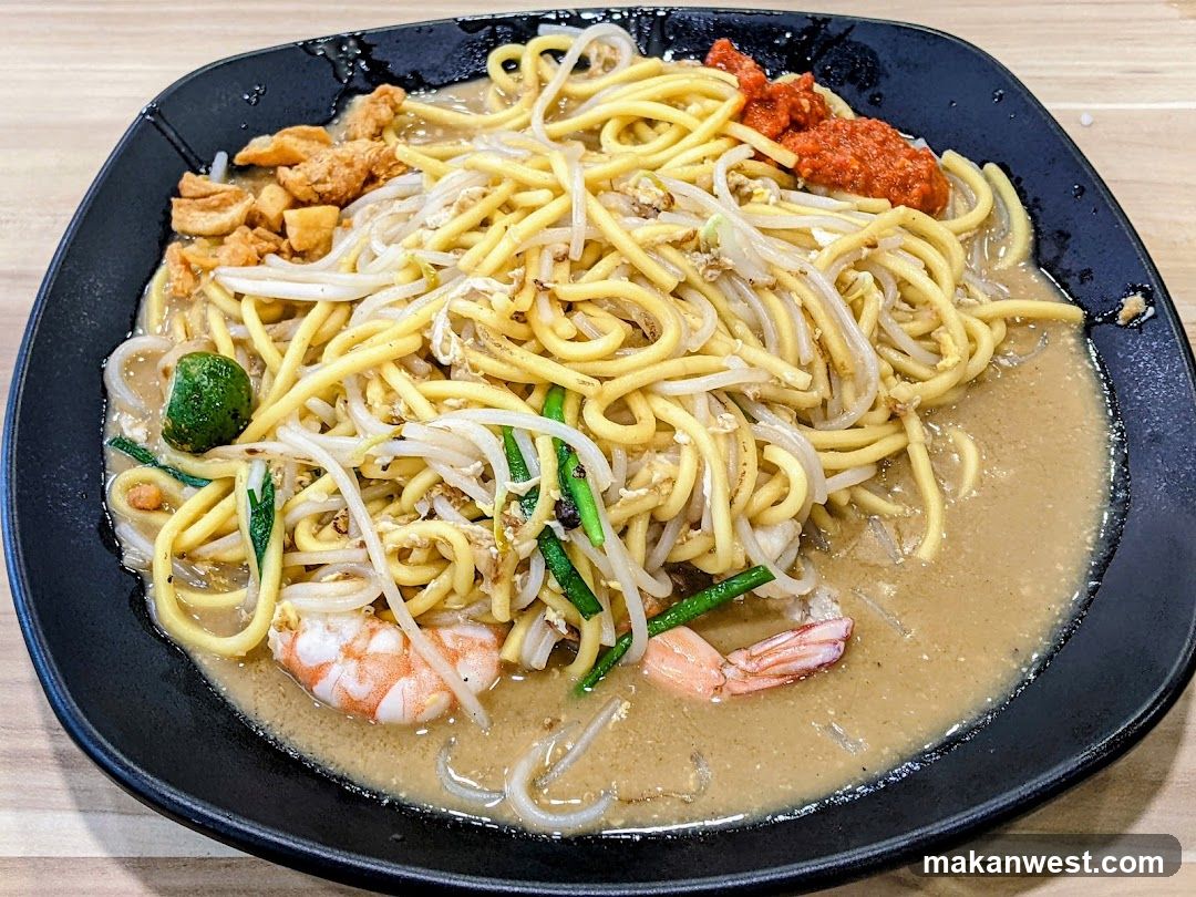 Noodles with Shrimp and Chili Paste