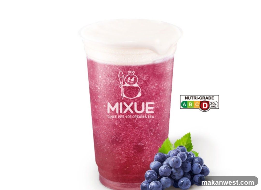 Grape Smoothie with Cream Cheese Foam