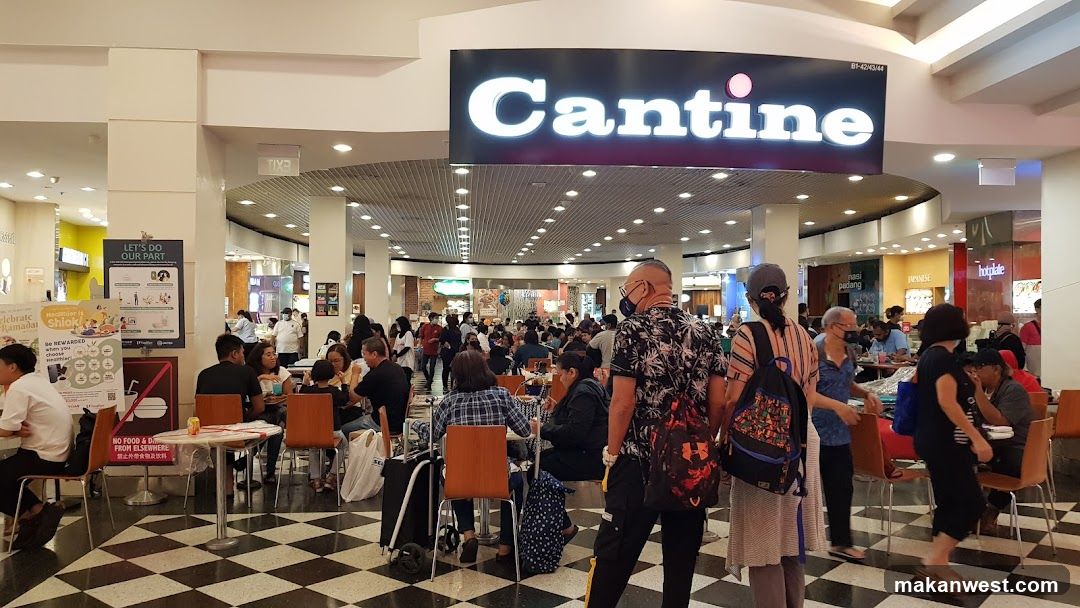 Food Court