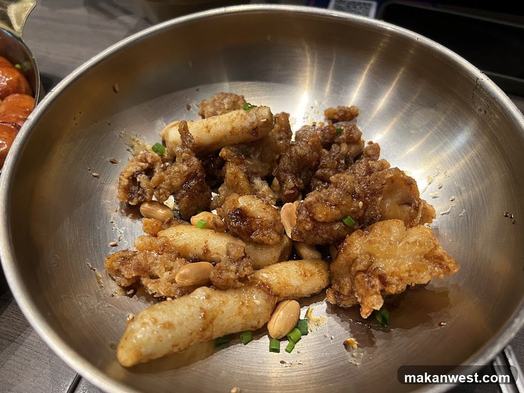 Fried Chicken and Rice Cakes