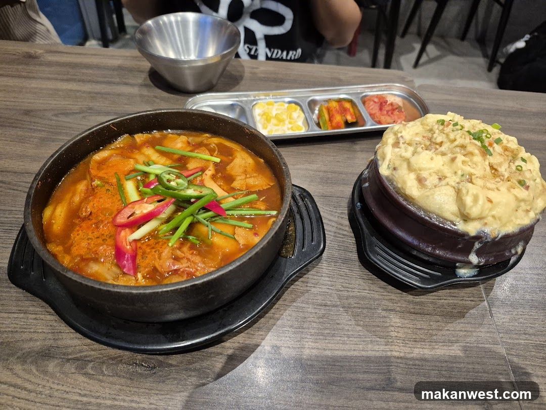 Korean Stew and Steamed Egg