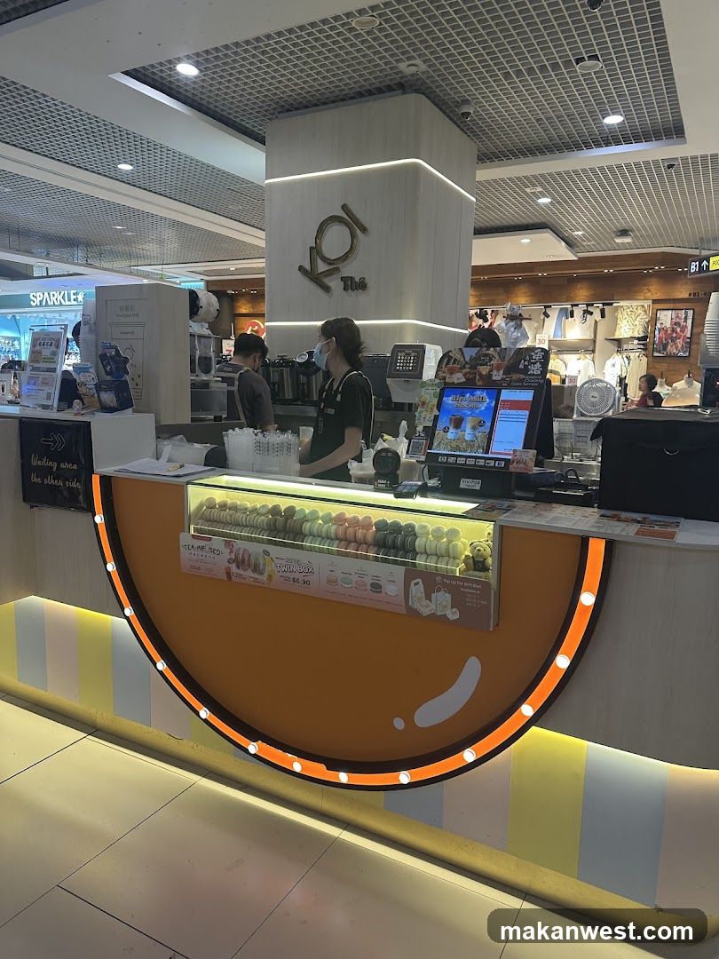 Bubble Tea and Macaron Stand