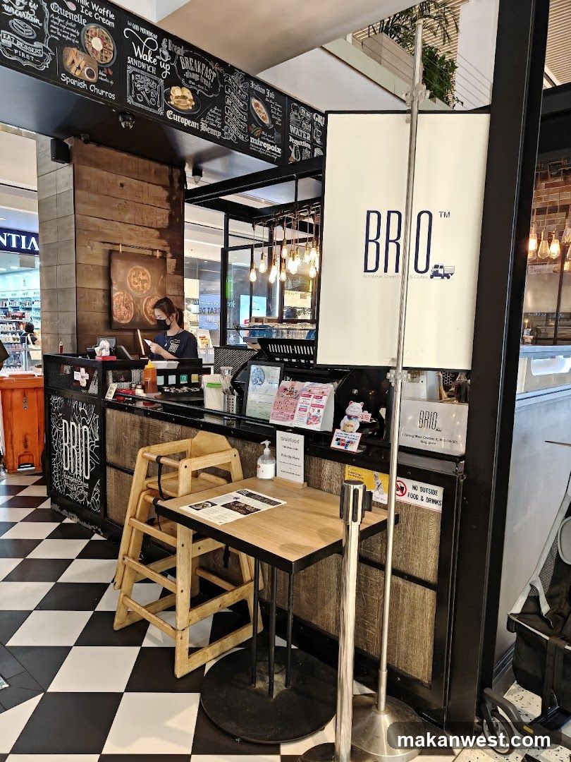 BRIO Food Stall