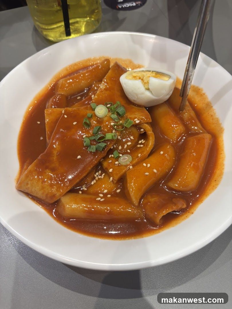 Tteokbokki with Egg