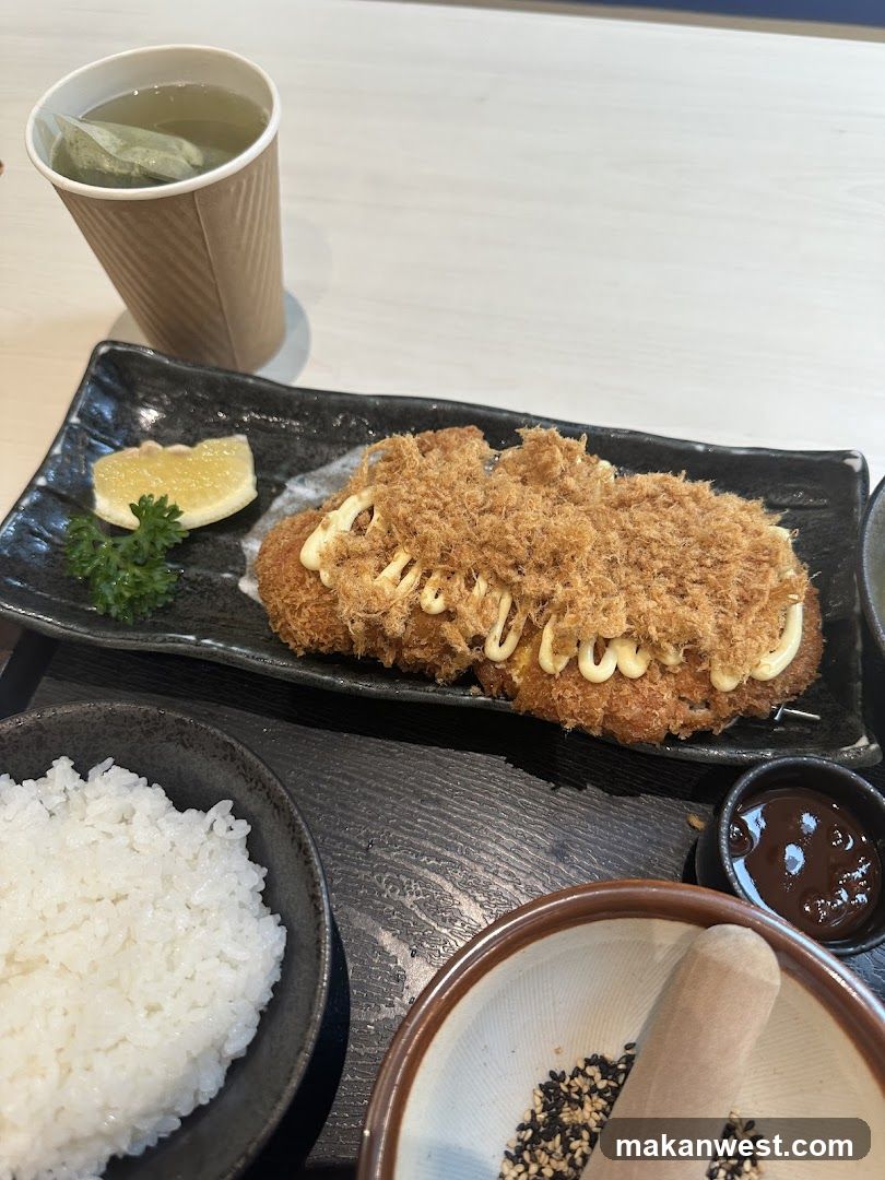 Pork Cutlet with Shredded Pork and Rice