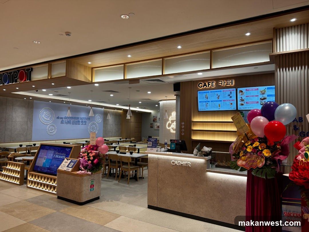 Cafe and Hotpot Restaurant Interior