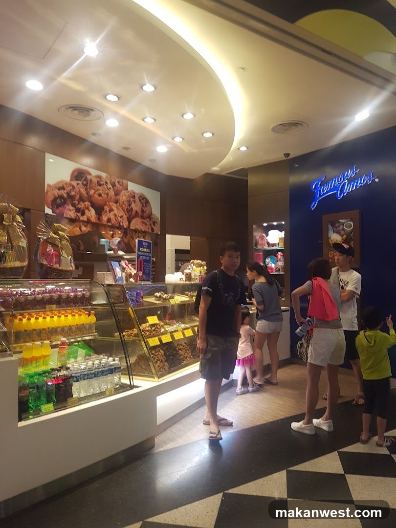 Famous Amos Cookies Store