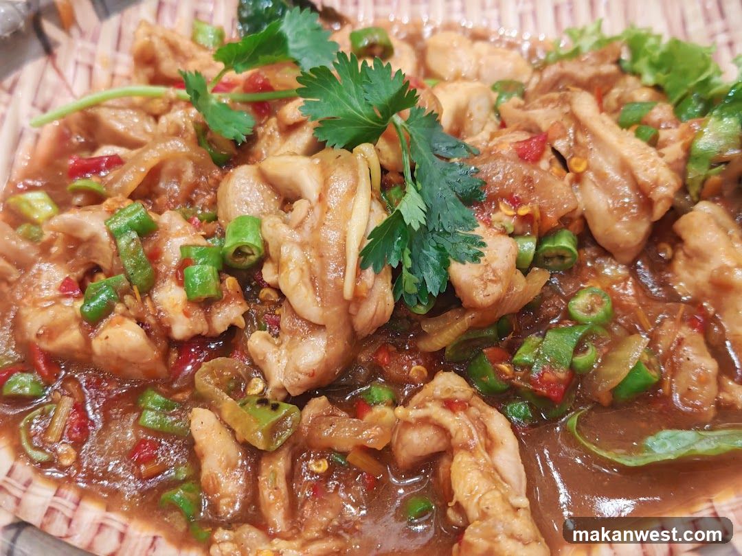 Spicy Chicken Stir-fry