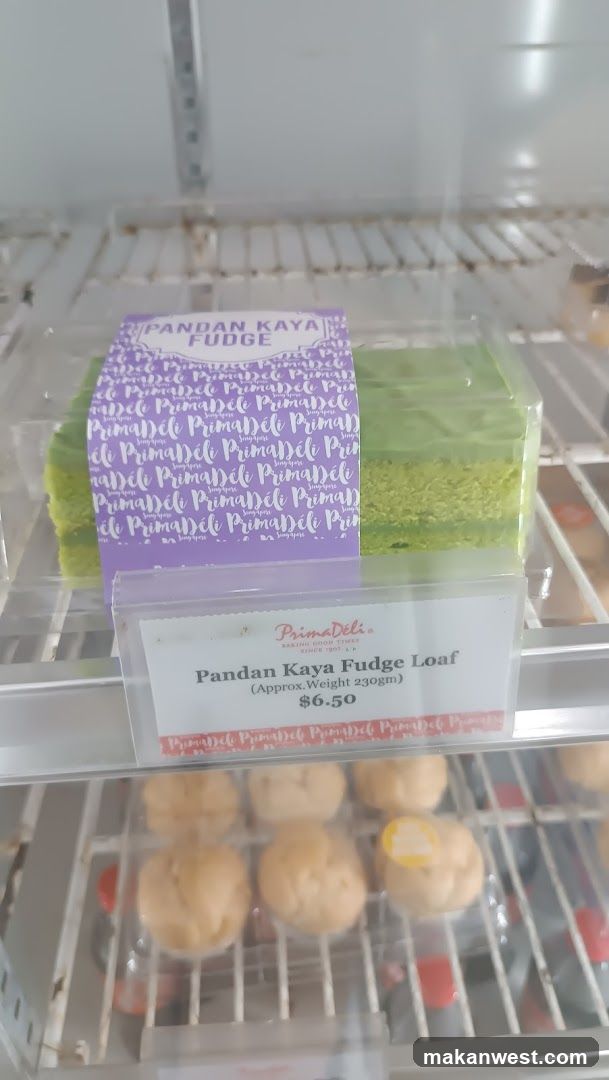 Pandan Kaya Fudge Loaf
