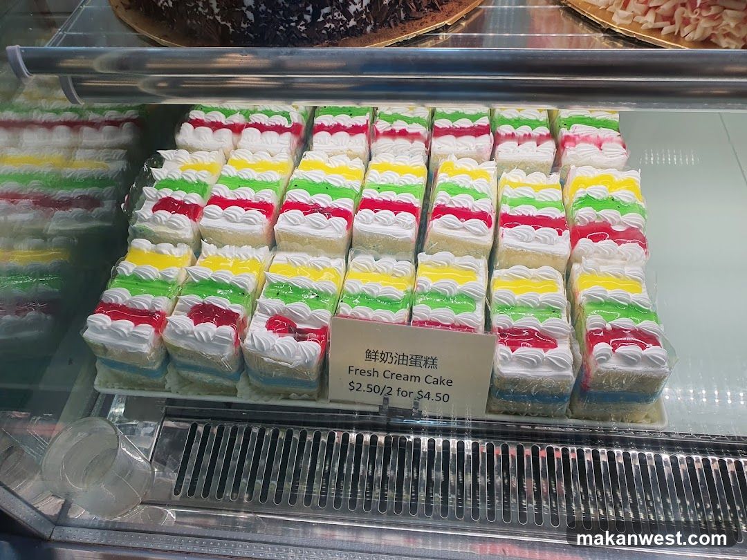 Fresh Cream Cakes