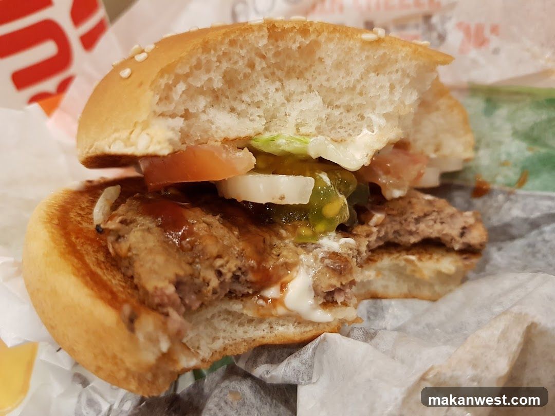 Burger with Toppings