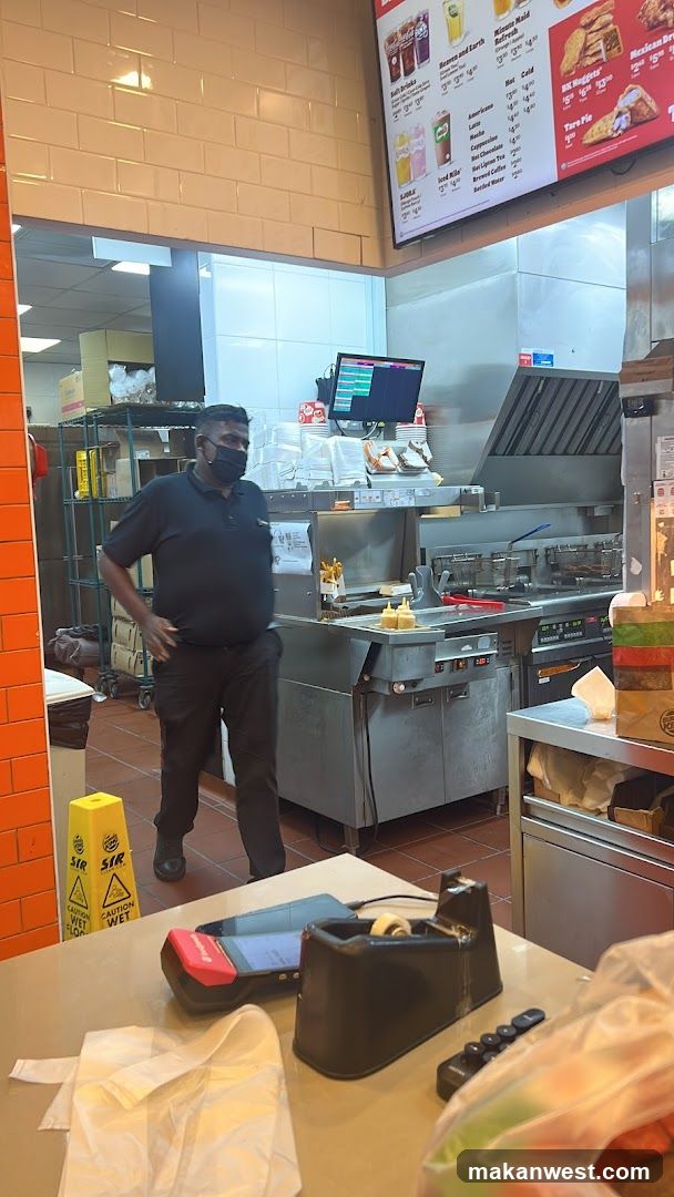 Fast Food Kitchen