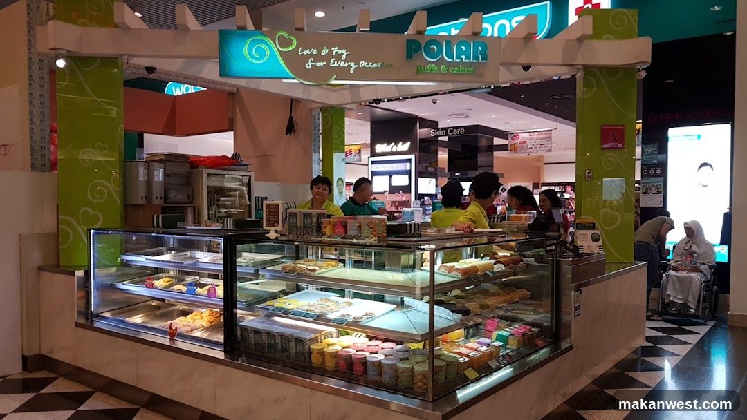 Polar Puffs & Cakes Store