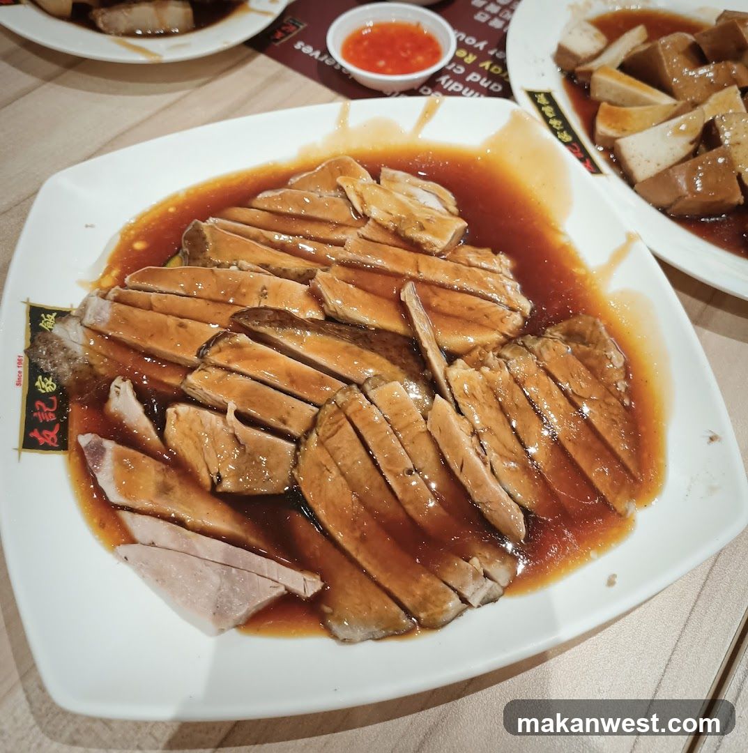 Sliced Duck with Sauce