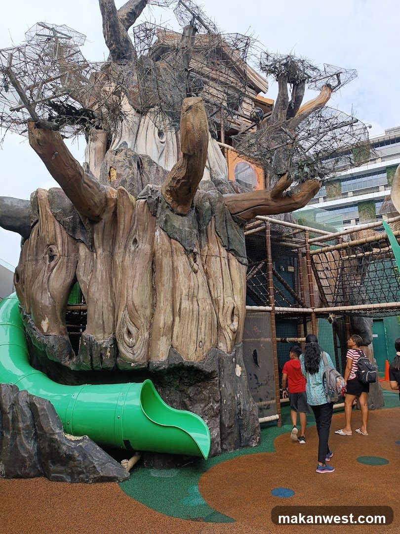 Treehouse Playground