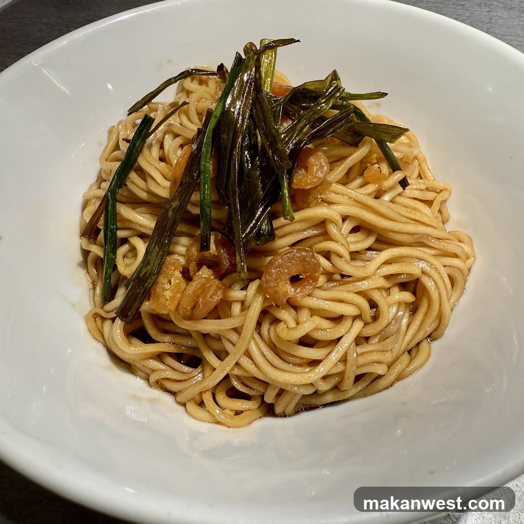 Noodles with Scallions and Shrimp