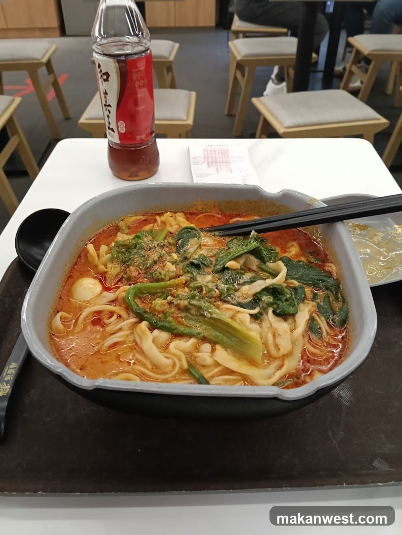 Noodle Soup with Drink