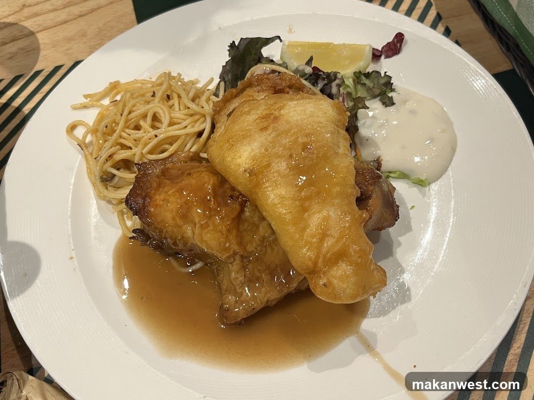 Fried Chicken and Spaghetti