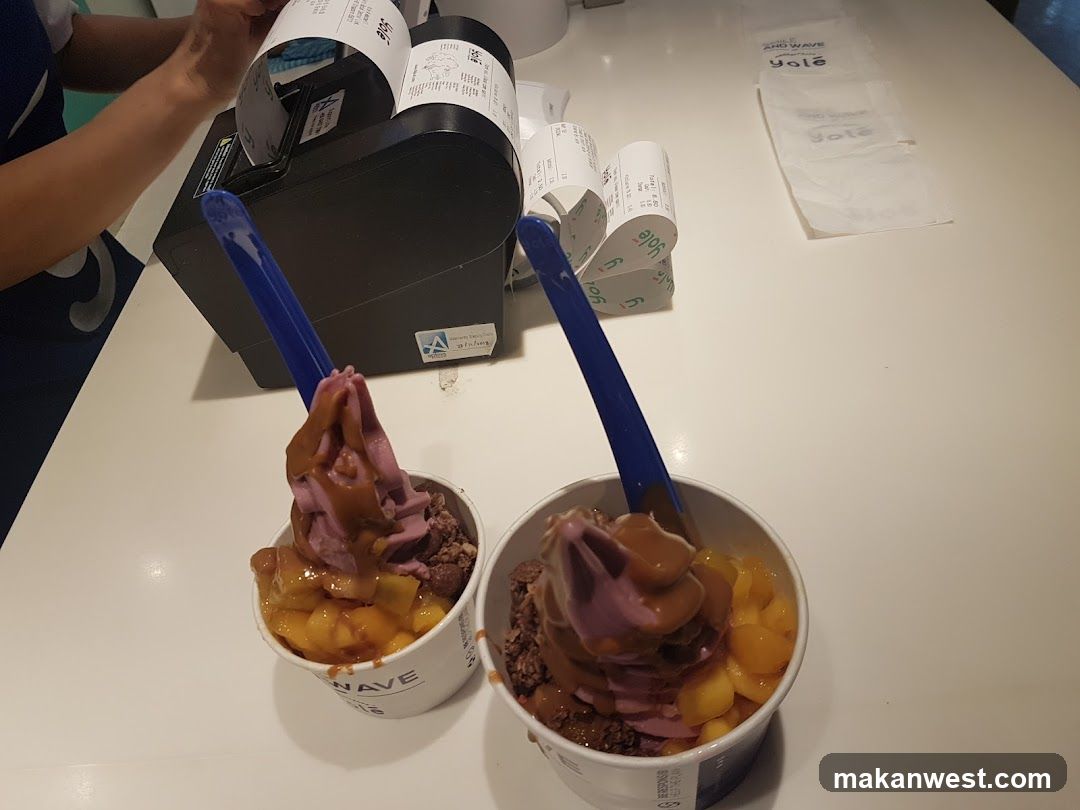Frozen Yogurt with Toppings
