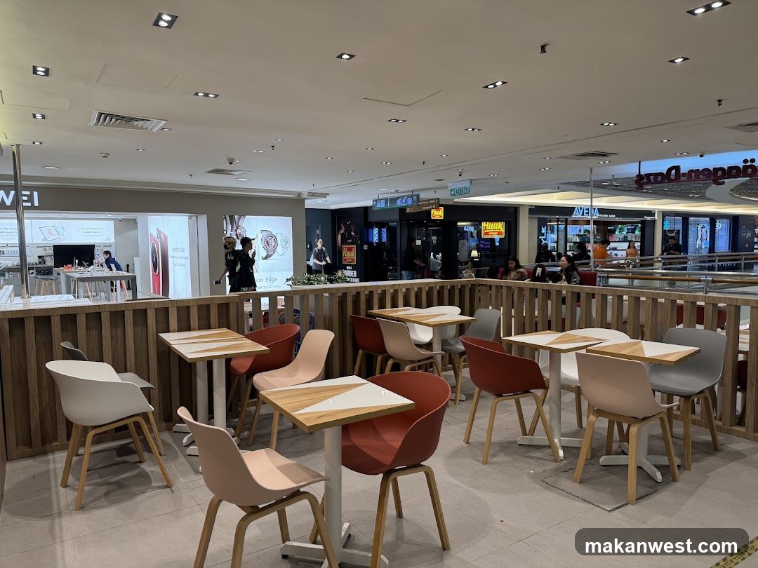 Cafe Seating Area