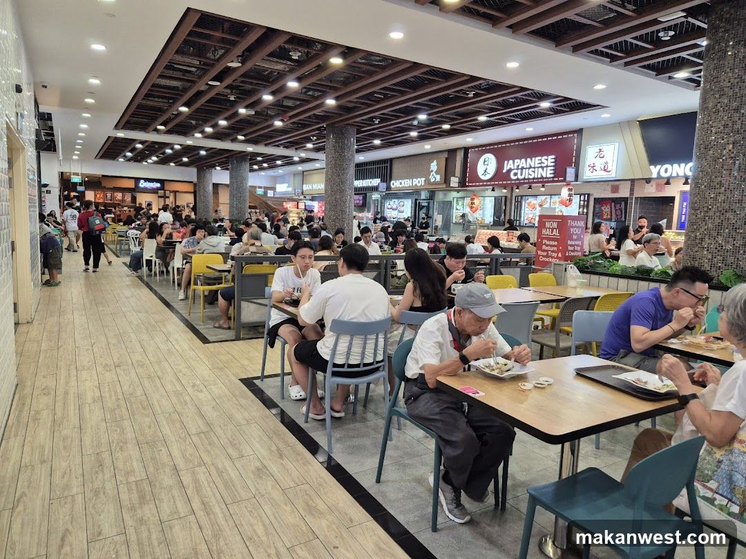 Food court with many diners