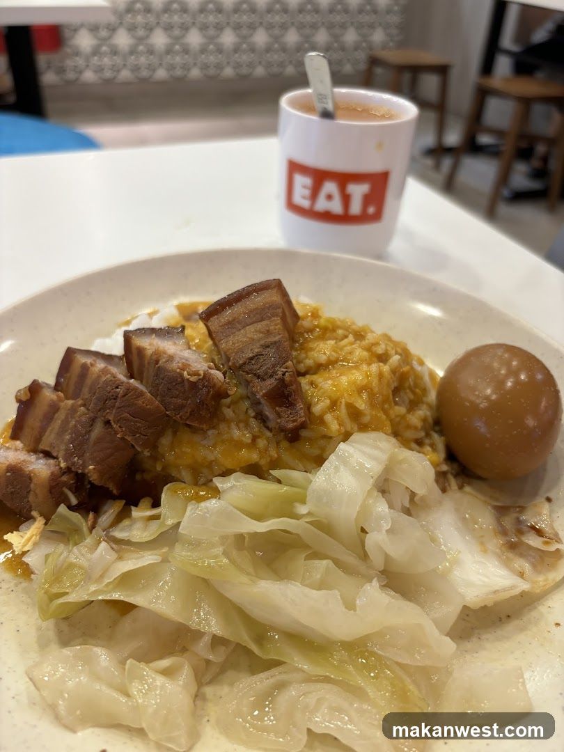 Braised Pork Rice with Braised Egg and Cabbage
