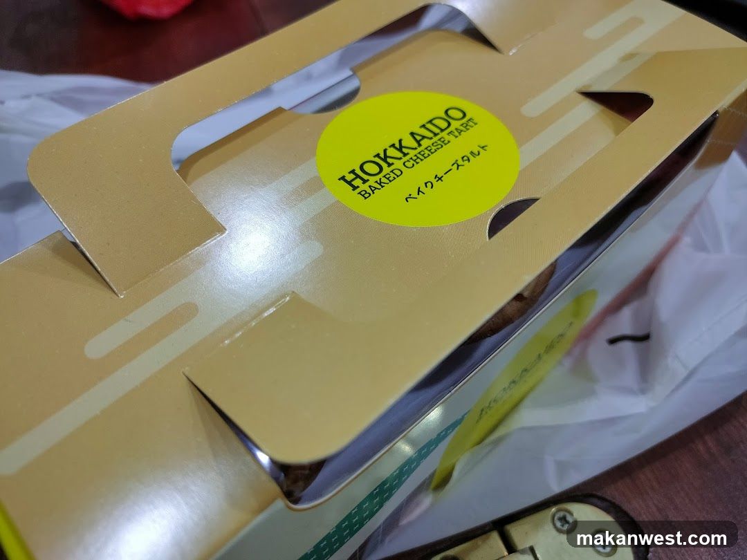 Baked Cheese Tart Packaging