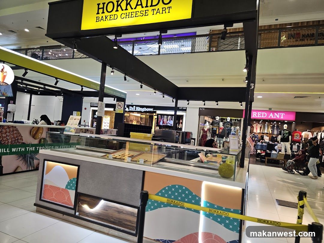 Hokkaido Baked Cheese Tart Stand