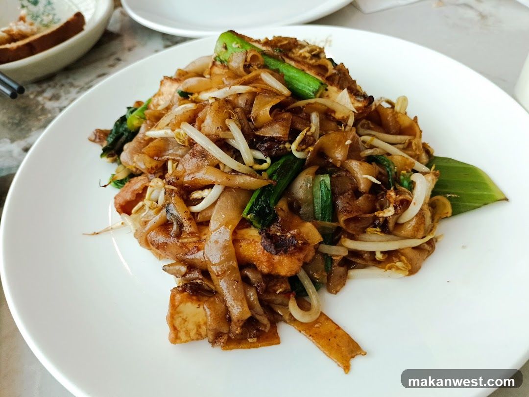 Stir-fried Noodles with Vegetables