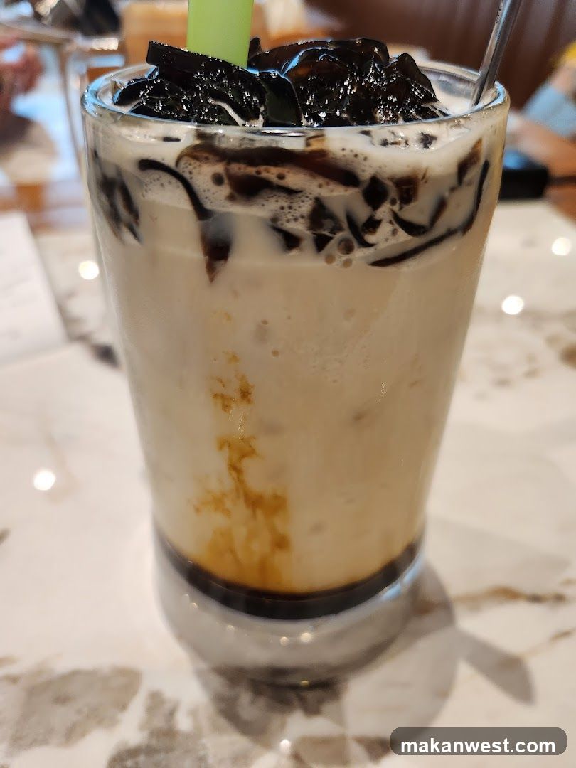 Iced Coffee with Jelly Topping